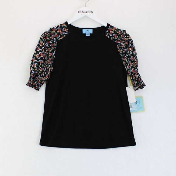 CeCe Floral Puff Sleeve Top in Rich Black - Picture 2 of 3